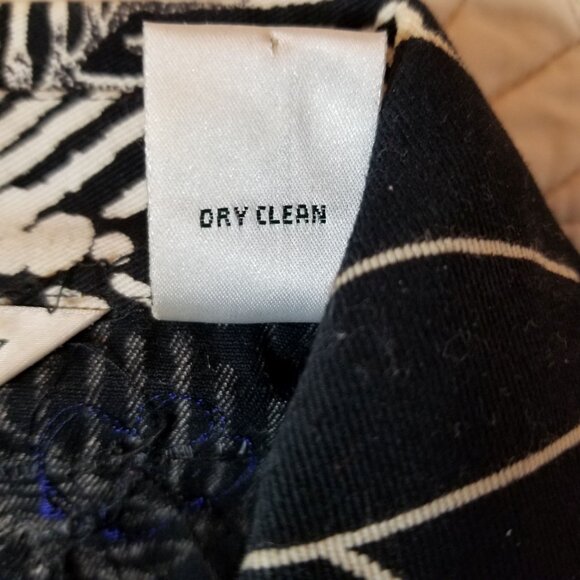 LAURA ASHLEY Ribbon Sequin Accents Leaf Design Denim Jacket Black Small ~ 4450 - Picture 8 of 8